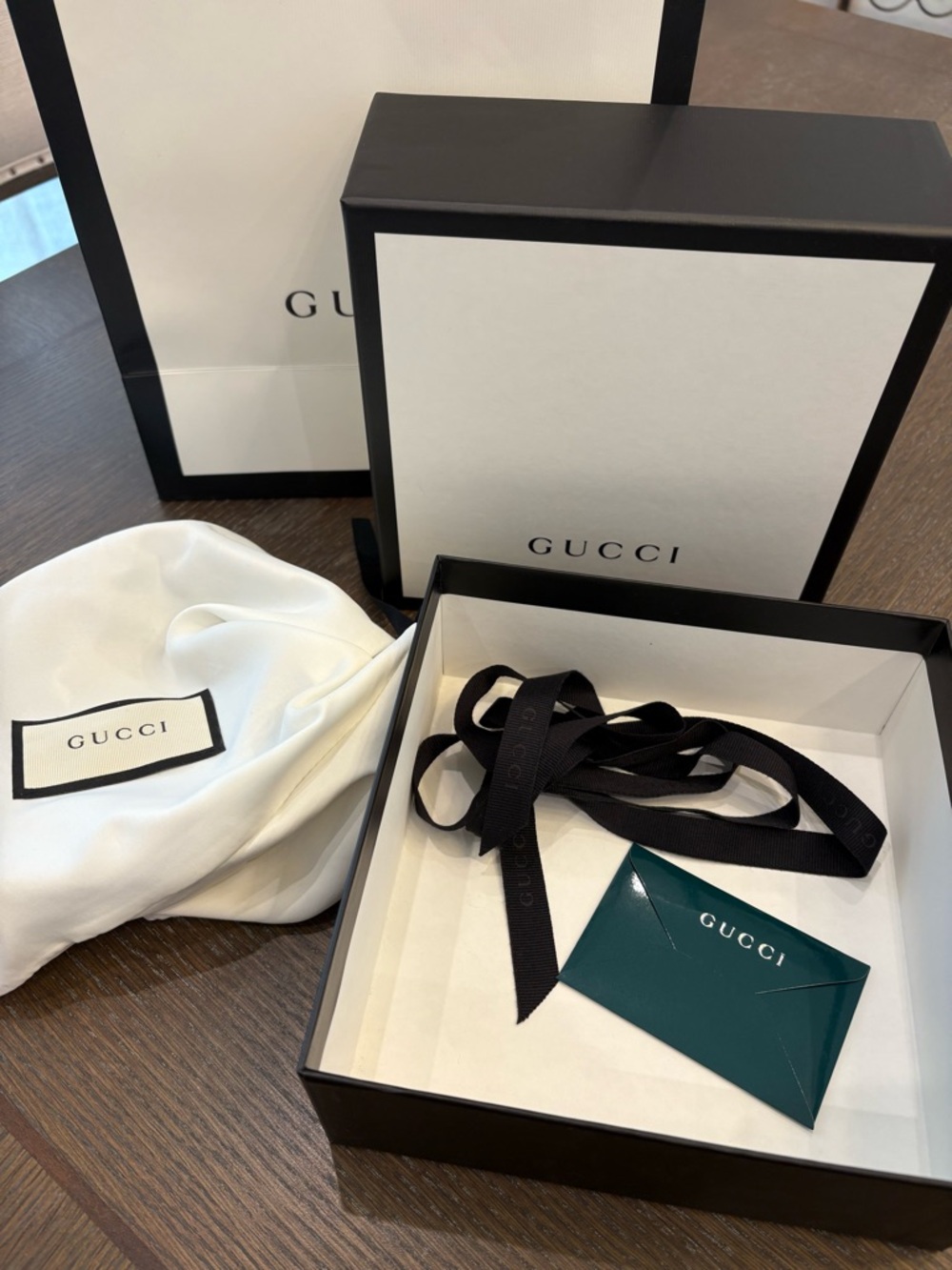 Gucci Wide Black Leather Belt with Gold Double G Logo Buckle - Picture 9 of 12